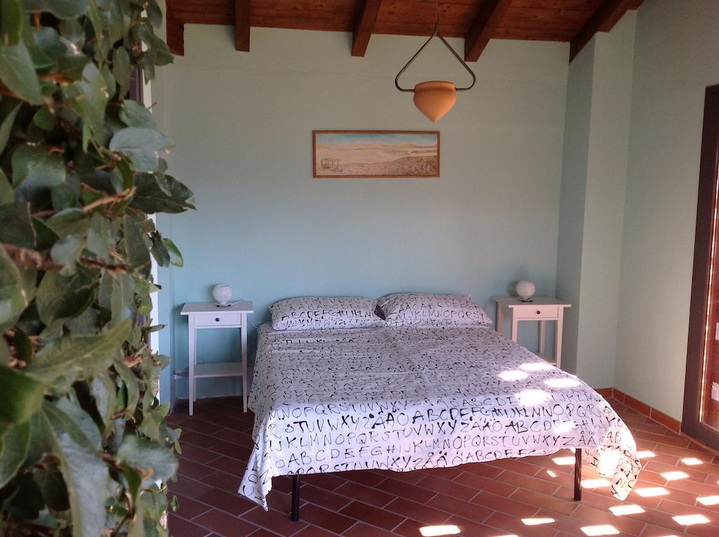 Il Ciliegio Selvatico Apartment Verbania Cameră foto